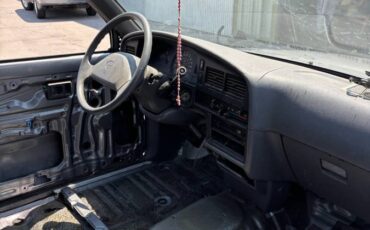 Toyota-tacoma-1993-silver-12