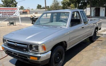 Toyota-tacoma-1993-silver-5