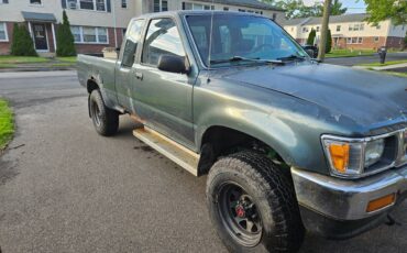 Toyota-tacoma-4wd-1992-green-1