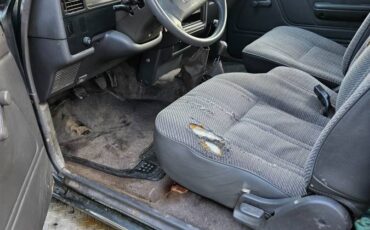 Toyota-tacoma-4wd-1992-green-2