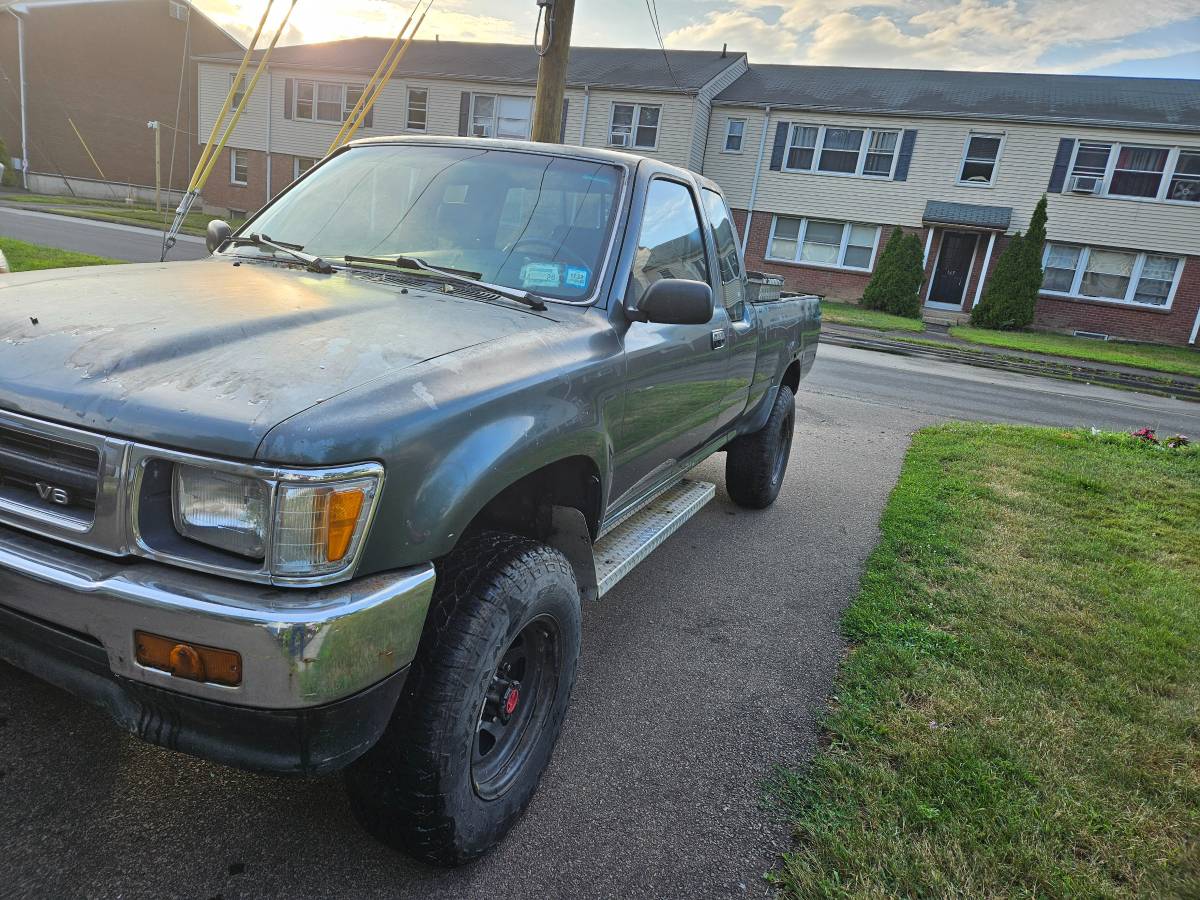 Toyota-tacoma-4wd-1992-green