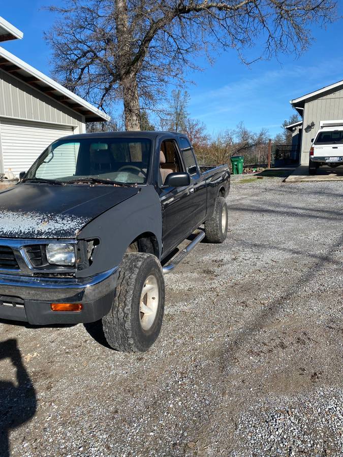 Toyota-tacoma-4x4-1995-black-5