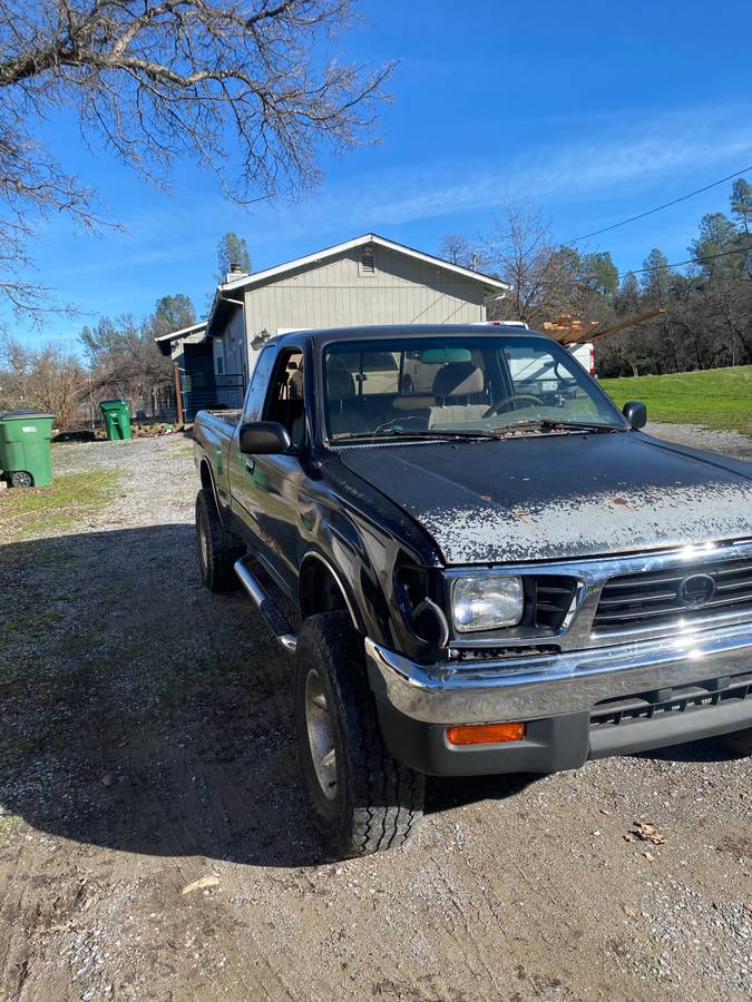 Toyota-tacoma-4x4-1995-black