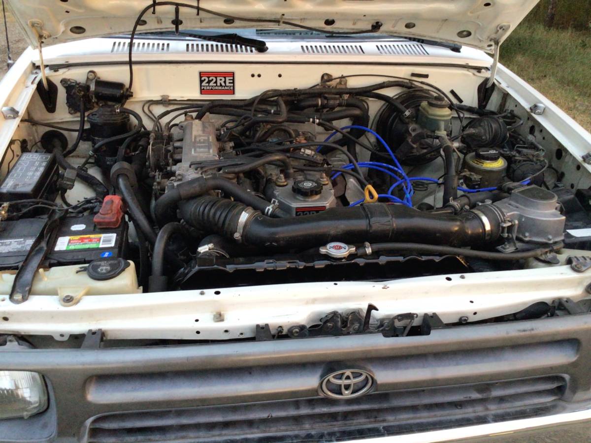 Toyota-tacoma-double-cab-1992-white-3