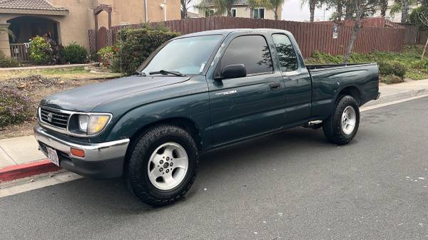 Toyota-tacoma-double-cab-1995