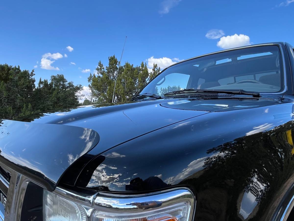 Toyota-tacoma-pickup-sr5-1993-black-12
