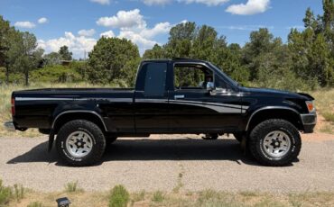 Toyota-tacoma-pickup-sr5-1993-black-5