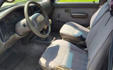 Toyota-tacoma-sr5-1995-4