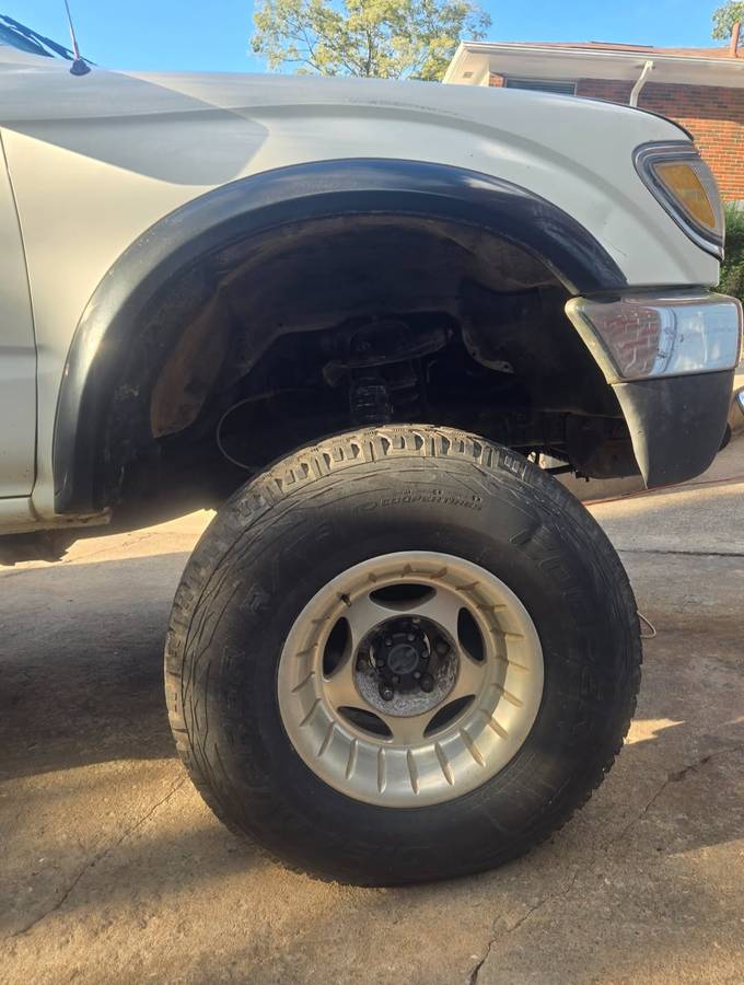 Toyota-tacoma-xtracab-1995-white-6