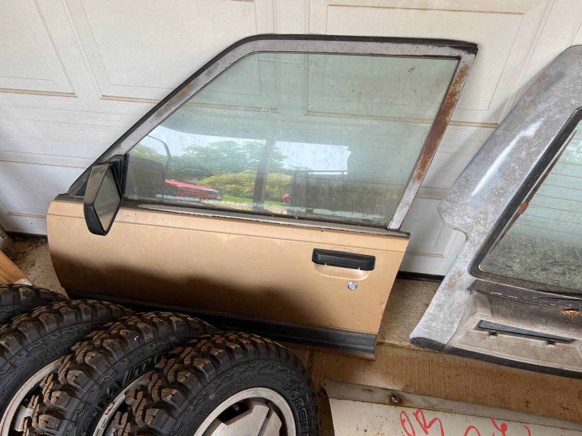 Toyota-tercel-1985-custom-16