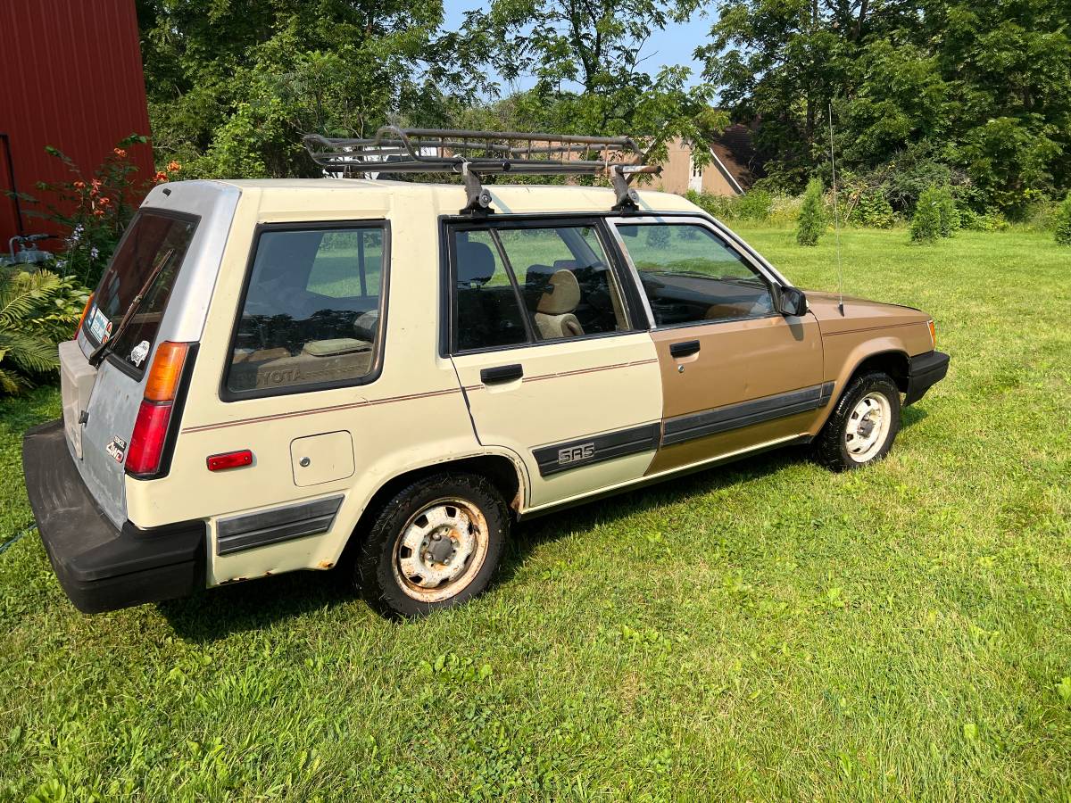 Toyota-tercel-1985-custom-2