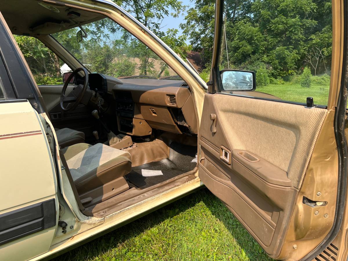 Toyota-tercel-1985-custom-6