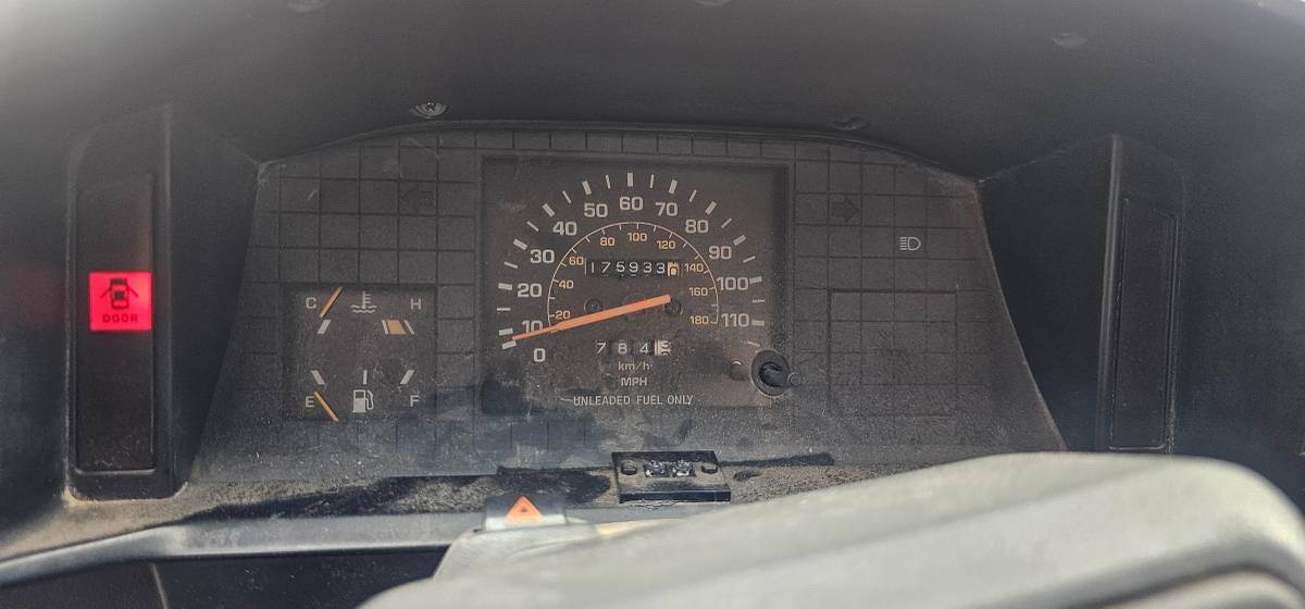 Toyota-tercel-1986-black-9