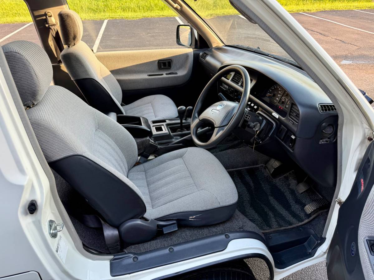Toyota-town-ace-1994-white-19