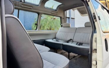 Toyota-town-ace-1994-white-4