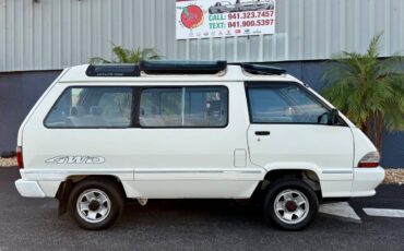 Toyota-town-ace-1994-white-6