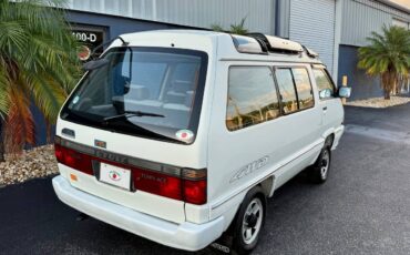 Toyota-town-ace-1994-white-8