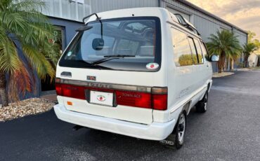 Toyota-town-ace-1994-white-9