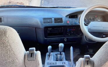 Toyota-town-ace-diesel-1994-blue-10