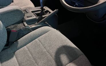 Toyota-town-ace-diesel-1994-blue-11