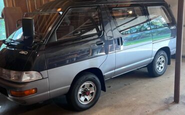 Toyota-town-ace-diesel-1994-blue