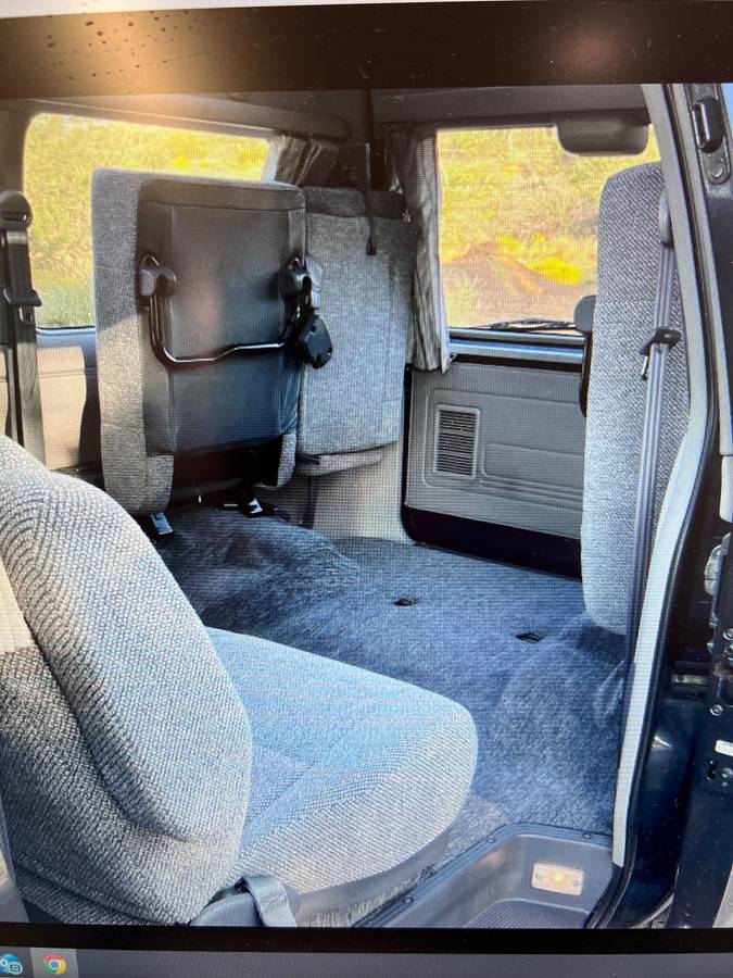 Toyota-town-ace-diesel-1994-blue-9