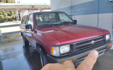 Toyota-truck-1994-red-1