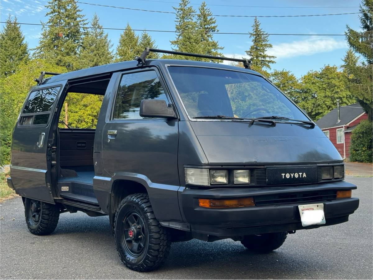 Toyota-van-wagon-1987-blue-23