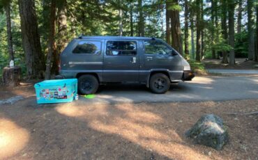 Toyota-van-wagon-1987-blue-3
