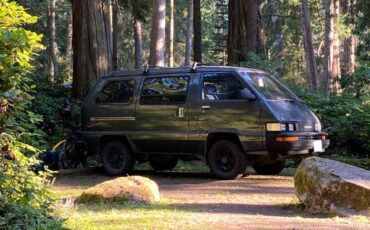 Toyota-van-wagon-1987-blue