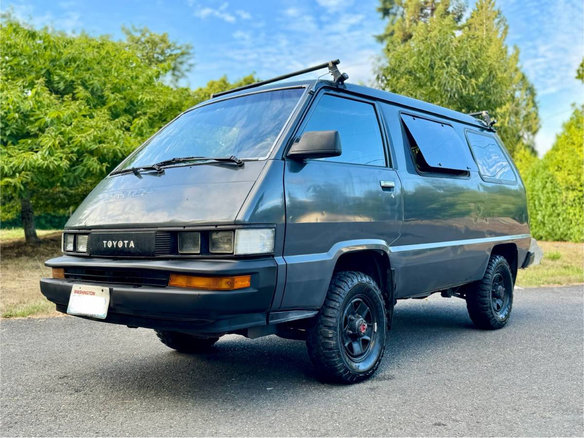 Toyota-van-wagon-1987-blue-5