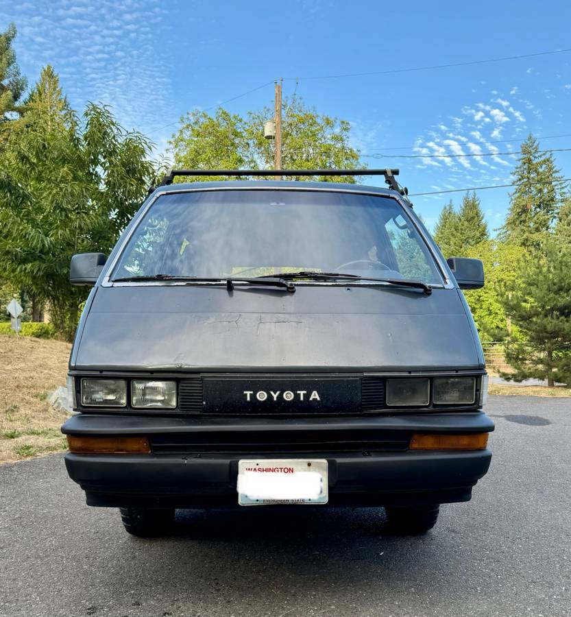 Toyota-van-wagon-1987-blue-9