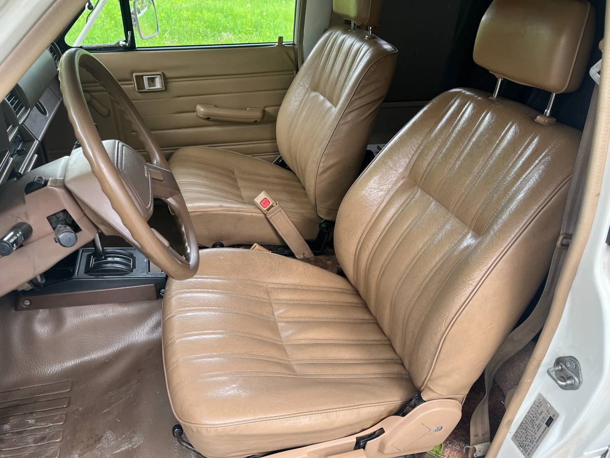 Toyota-winnebago-1988-8