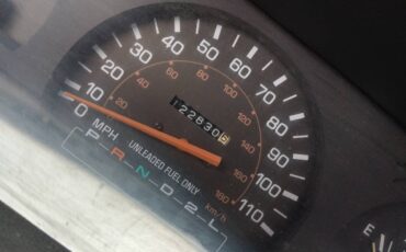 Toyota-xtra-1991-3