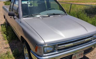 Toyota-xtra-1991-4