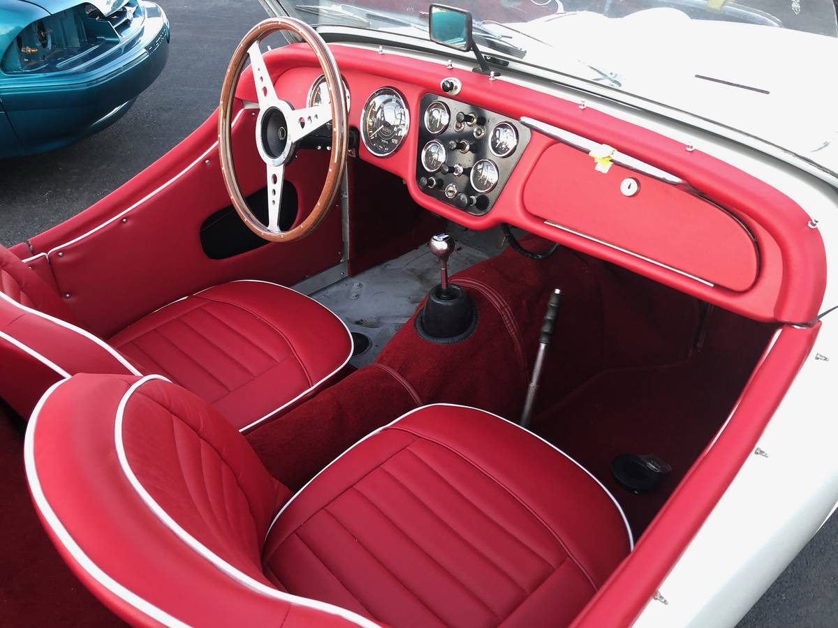 Tr3b-1962-white-5