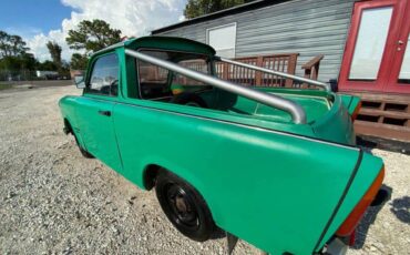 Trabant-601-pickup-truck-1990-green-11
