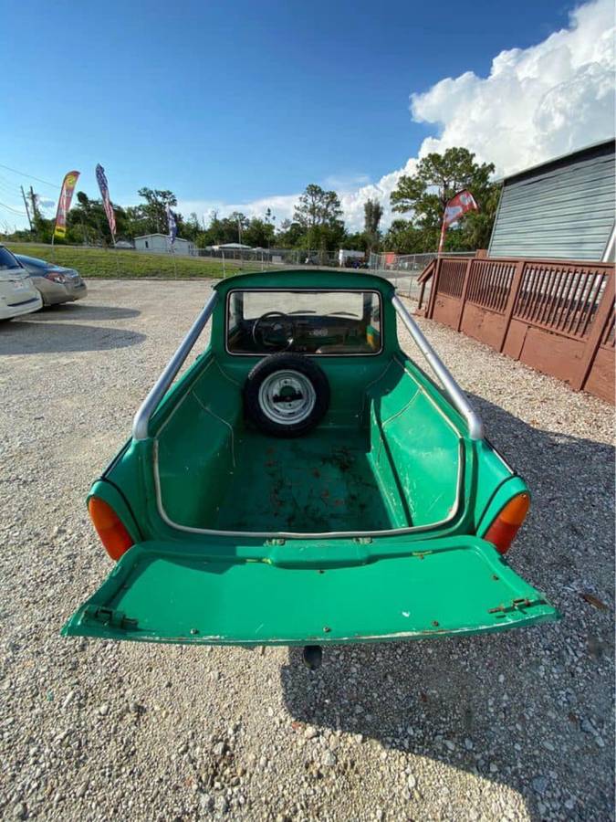 Trabant-601-pickup-truck-1990-green-14