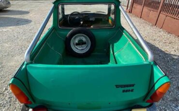 Trabant-601-pickup-truck-1990-green-3