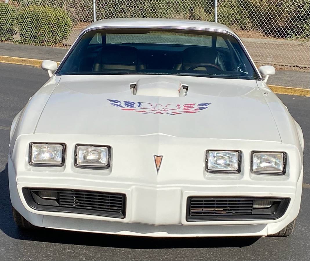 Trans-am-1979-white-16