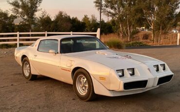 Trans-am-1979-white-3