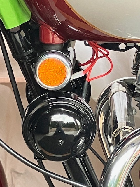 Triumph-Bonneville-1970-22