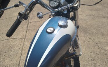 Triumph-Bonneville-1977-5