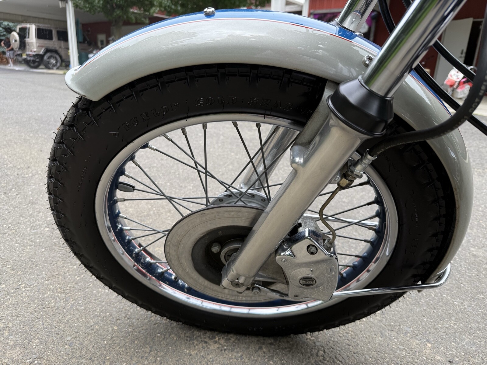Triumph-Bonneville-1977-7