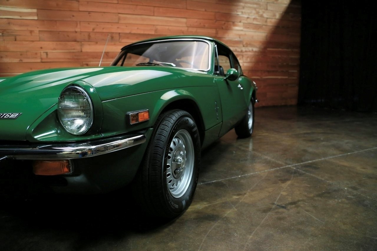 Triumph-GT6-1972-11