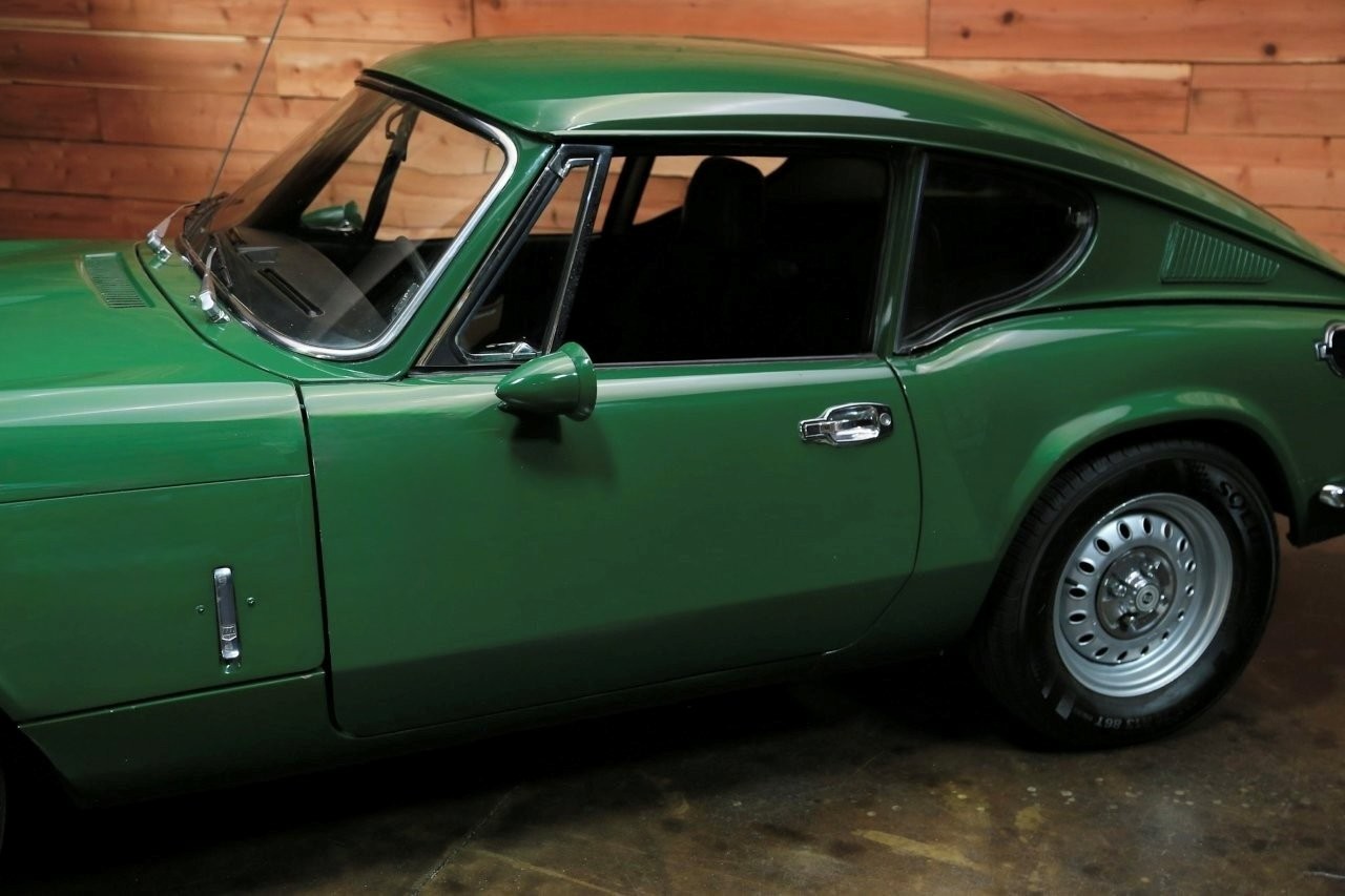 Triumph-GT6-1972-12
