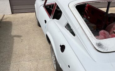 Triumph-GT6-Mk-III-1971-Coupe-7