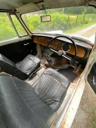 Triumph-Herald-1966-9