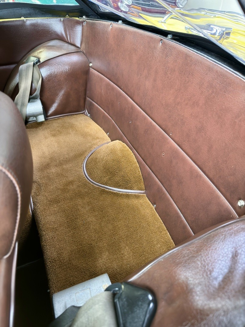 Triumph-Other-1974-Convertible-26