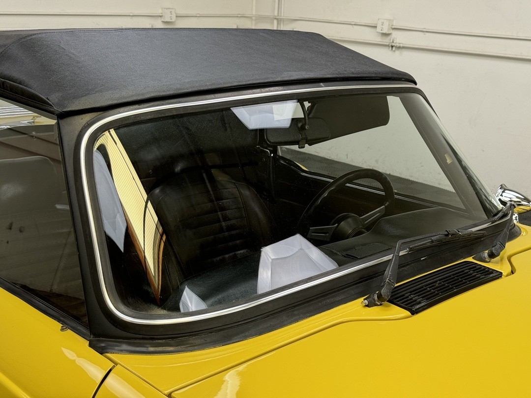 Triumph-Other-1974-Convertible-8